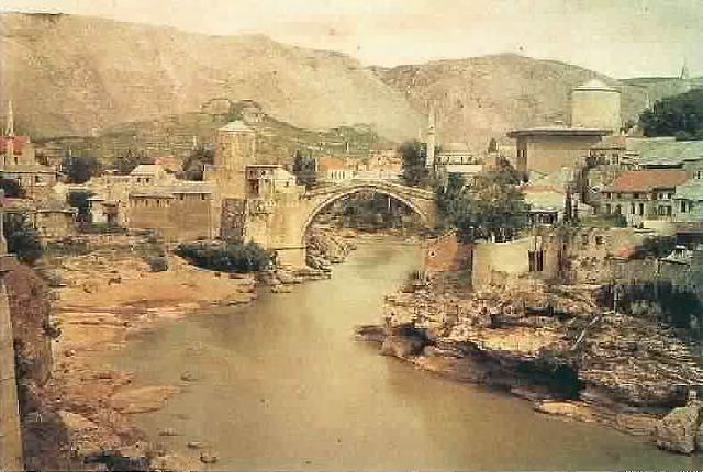 mostar_rivieve.jpg mostar_rivieve.jpg